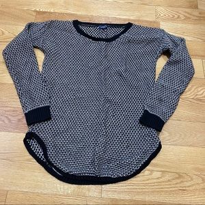 Two toned knit sweater